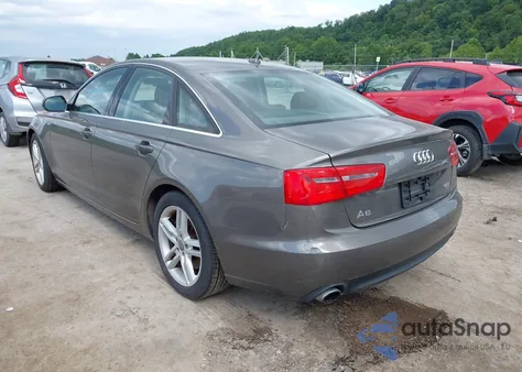 2012 Audi A6 3.0 Premium z USA, uszkodzony, nr VIN WAUGGAFC4CN167175